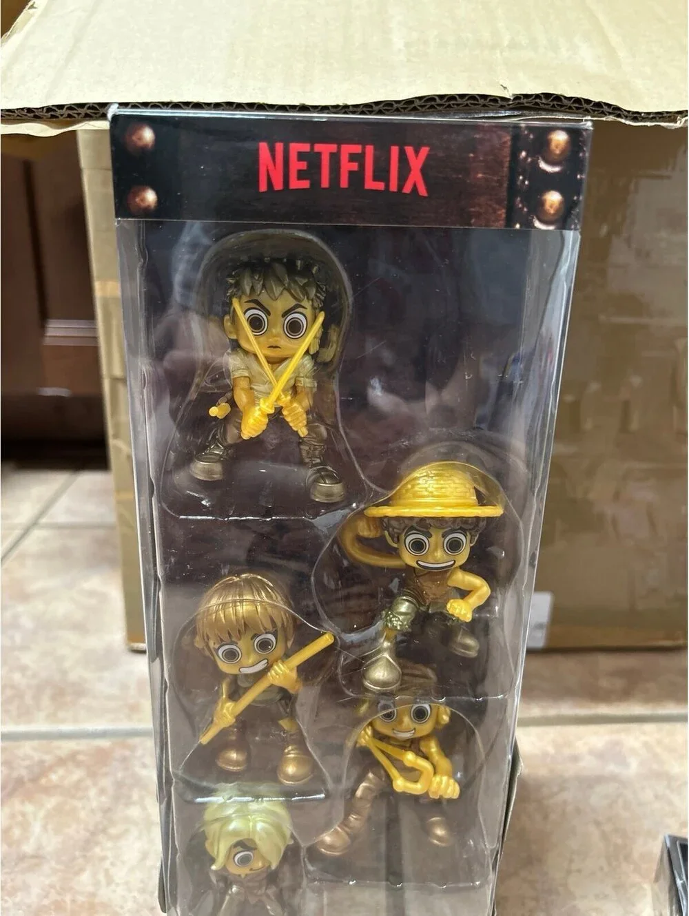 Netflix One Piece Treasure Chest Minifigure Pack PMI Golden Figures NEW